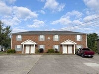 Building Photo - 371-3 Peabody Dr