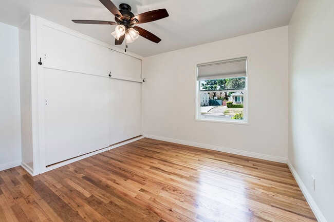 Building Photo - 4906 Fidler Ave