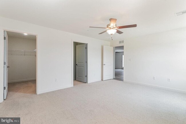 Building Photo - 1708 Fairmont Dr
