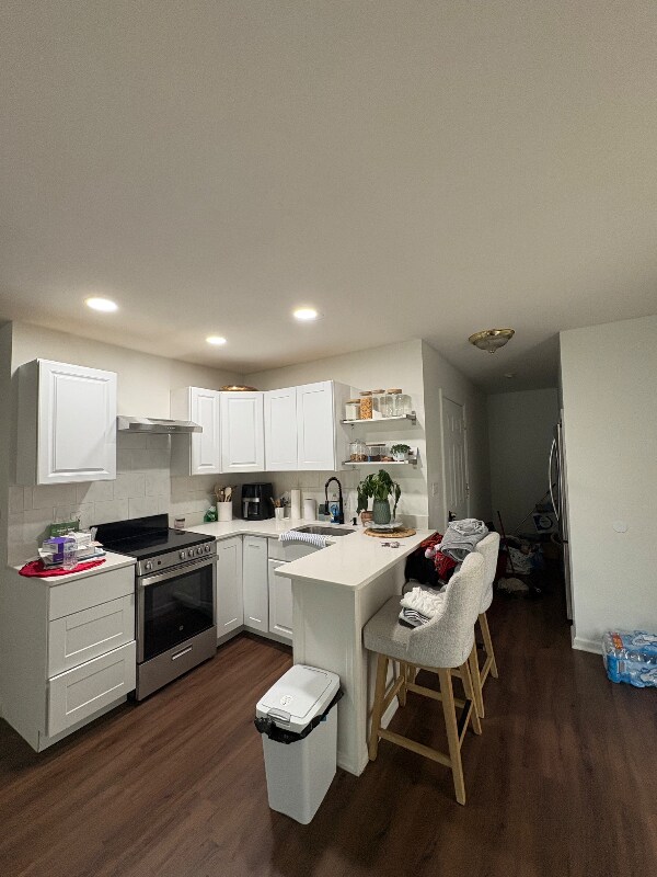 Building Photo - 120 Elmwood Ave