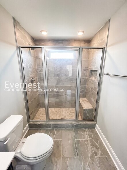 Building Photo - 222 Notgrass Rd