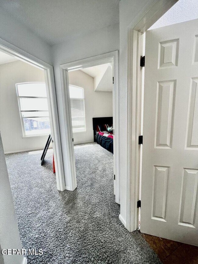 Building Photo - 12701 Francisco Paz Dr