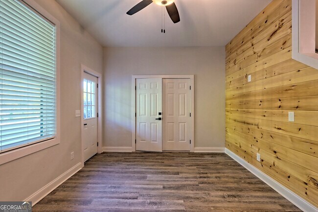 Building Photo - 18 Living Waters Wy