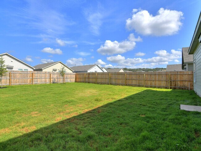 Building Photo - 4 BR/2.5 BA - 1874 SF in San Antonio - WATERWHEEL!!!