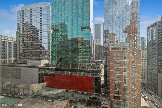 Building Photo - 211 E Ohio St