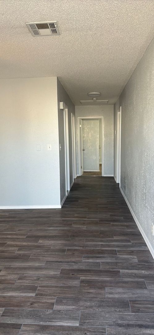 Building Photo - 2928 N Washington St