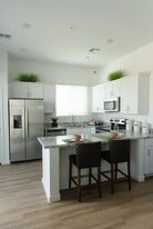 Building Photo - Avilla Grand