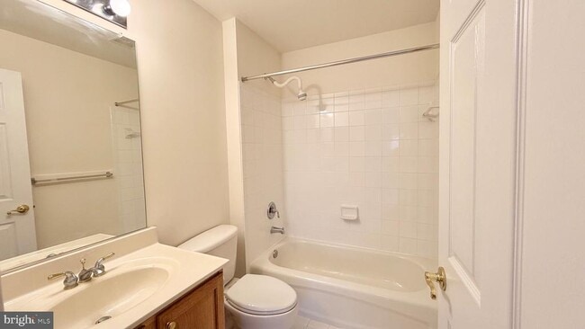 Building Photo - 3724 Renoir Terrace