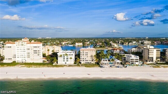 Building Photo - 9486 Gulf Shore Dr