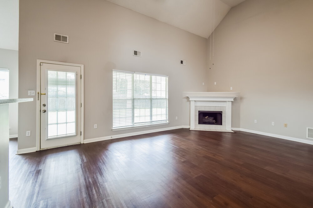 Building Photo - 5678 Kuykendall Dr