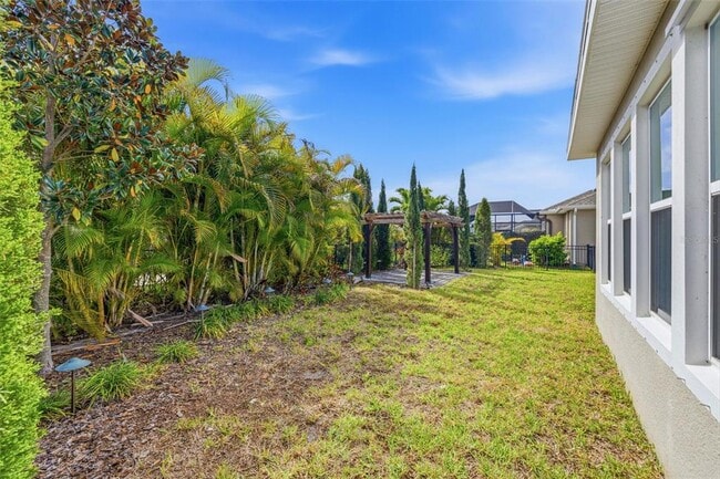 Building Photo - 5925 Silver Sun Dr