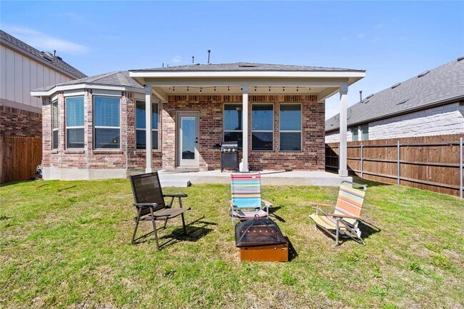 Building Photo - 156 Janelle Ln