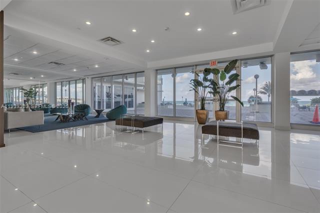 Building Photo - 5701 Collins Ave