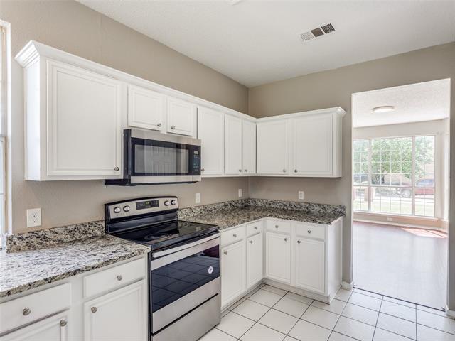 Building Photo - 4713 Park Downs Dr