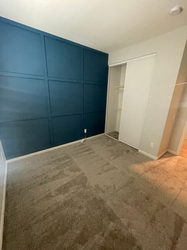 Building Photo - 31871 Eaton Ln