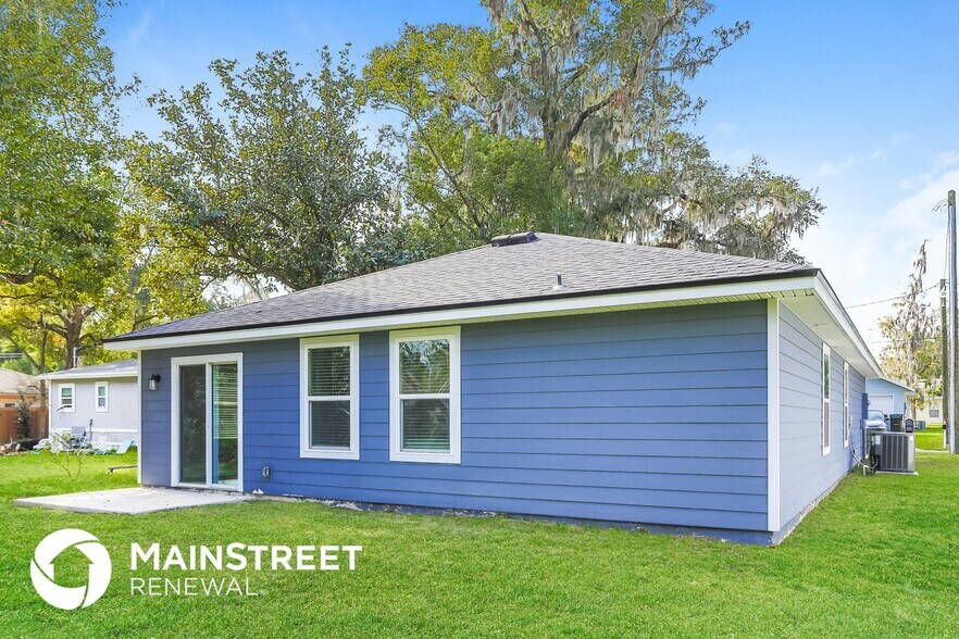 Building Photo - 416 Palm St