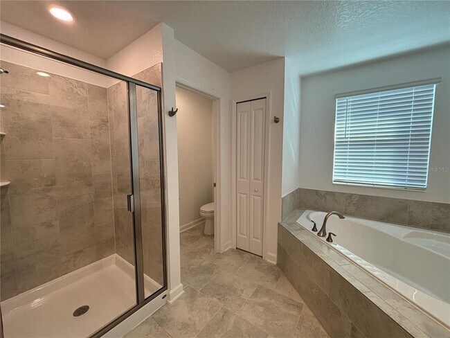 Building Photo - 11157 Lore Wy