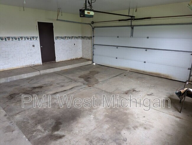 Building Photo - 4537 21st St