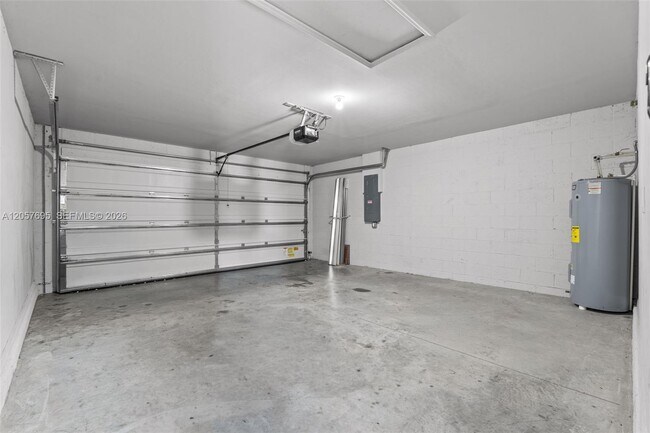 Building Photo - 7020 Ramrod Cir