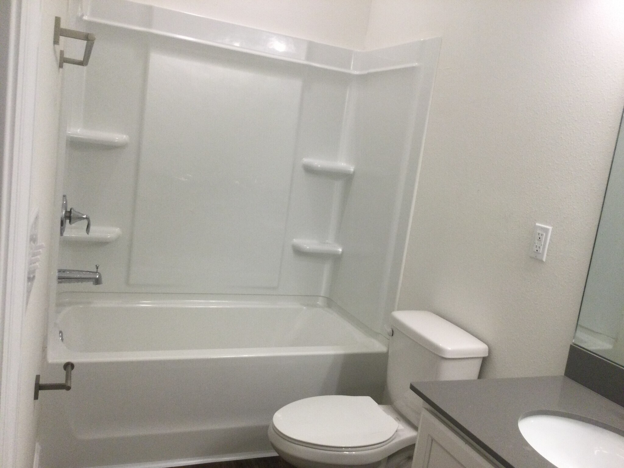 Building Photo - 29542 Cedar Waxwing Dr