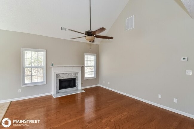 Building Photo - 260 Tara Beach Ln, Jonesboro, GA 30238