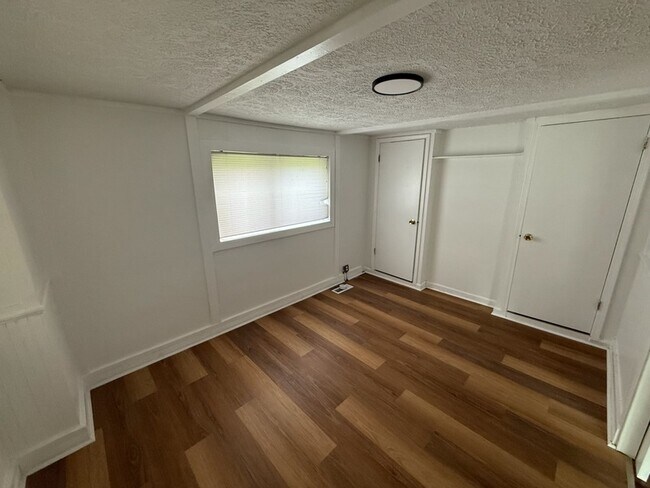 Building Photo - 5145 Patterson St