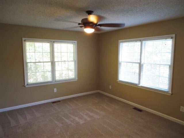 Building Photo - 933 Magnolia Ridge Way