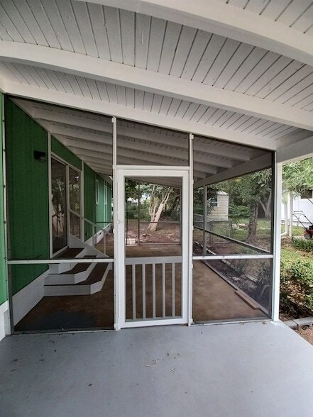 Building Photo - 103 Catalina Cir