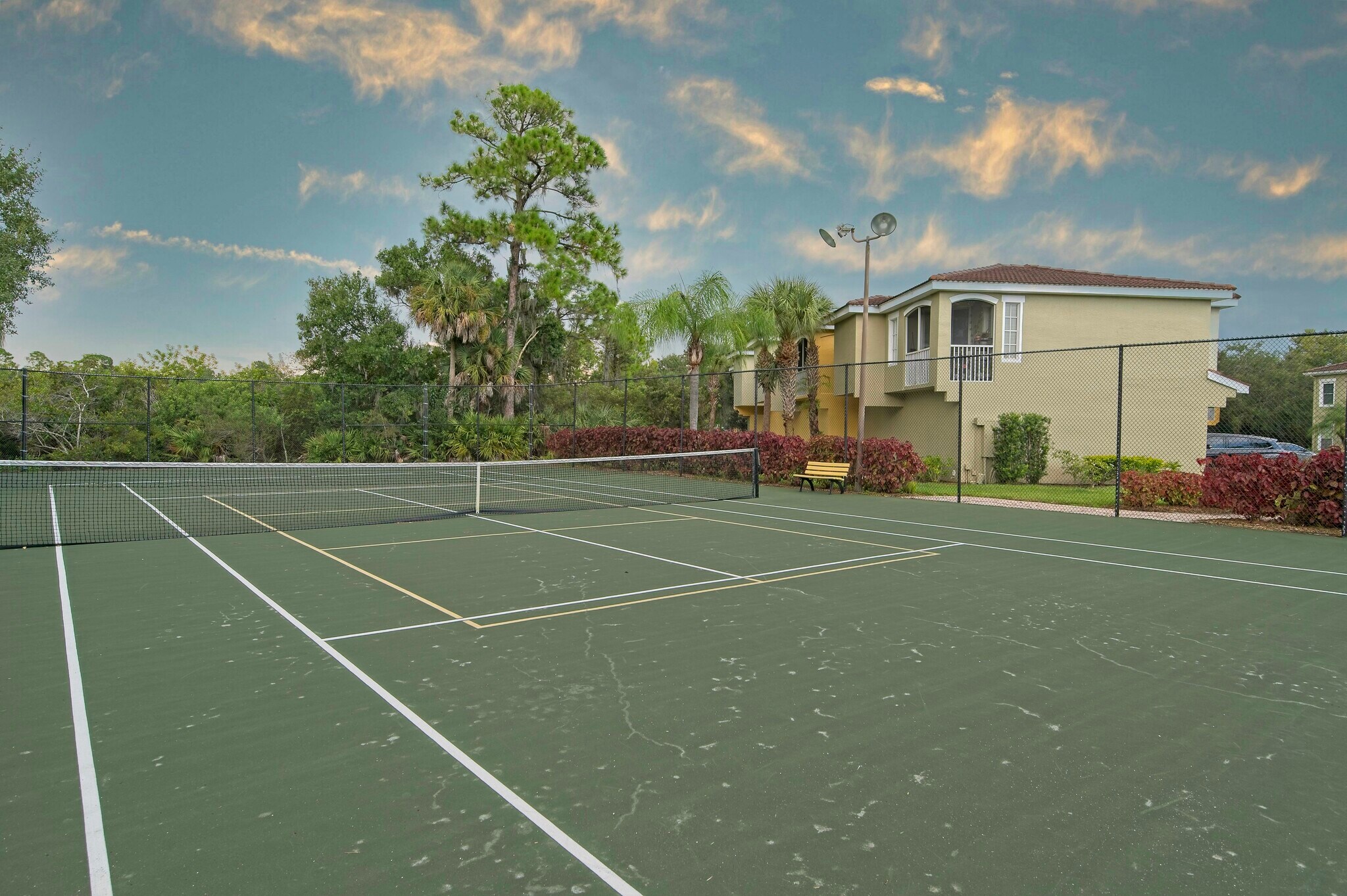 Building Photo - 5701 Bentgrass Dr