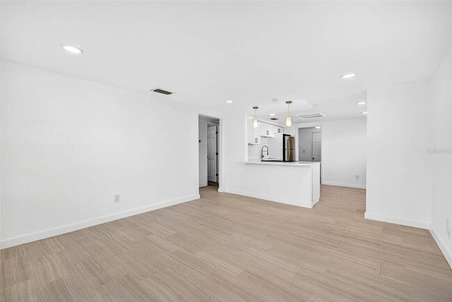 Building Photo - 6801 S Faul St