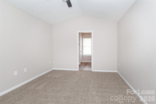 Building Photo - 6227 Stonefort Ct