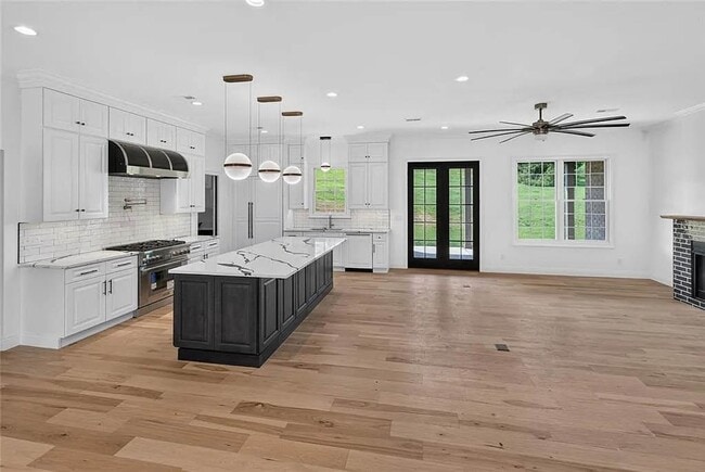 Building Photo - 1528 Brunston Dr