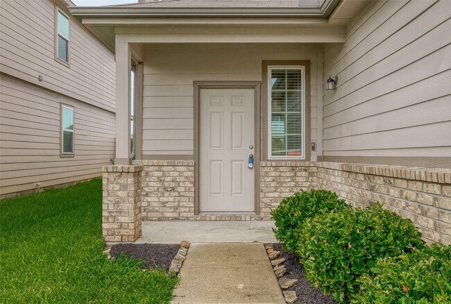 Building Photo - 17219 Quiet Song Ct