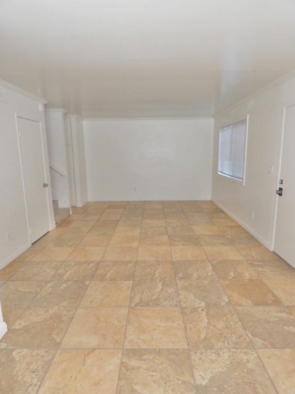 Building Photo - 350 Chestnut Ave