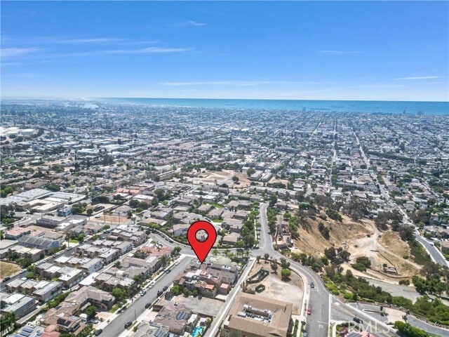 Building Photo - 2215 Molino Ave