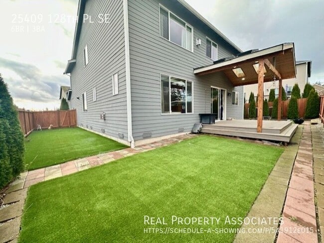 Building Photo - 25409 128th Pl SE