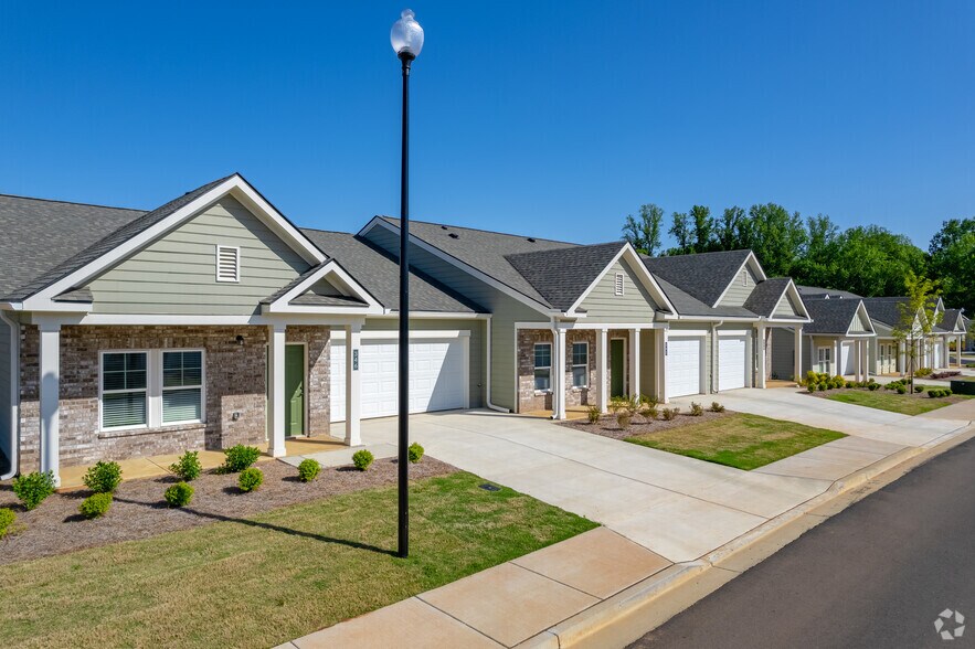 Building Photo - Hardy Springs 55+ Active Adult