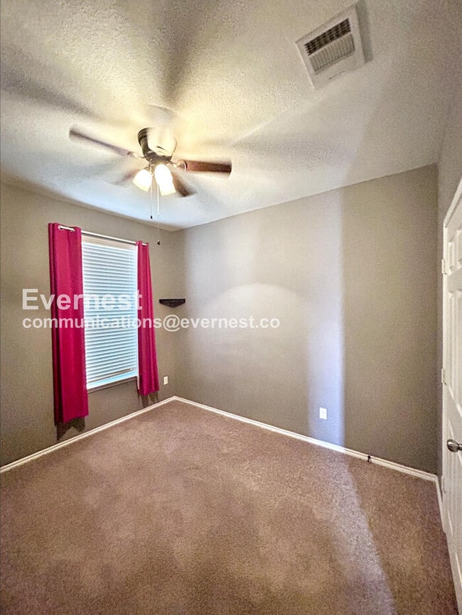 Building Photo - 108 Sierra Mar Lp