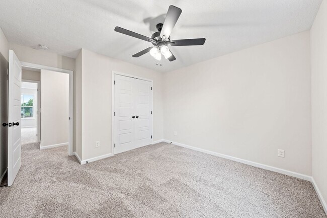 Building Photo - 217 Wesson Dr