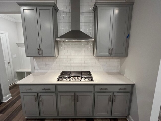 Building Photo - Newly Built 4BD, 3BA Cary Townhome with Modern Amenities and Screened-In Patio