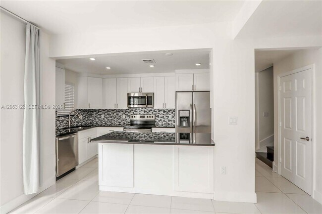 Building Photo - 26181 SW 135th Ct