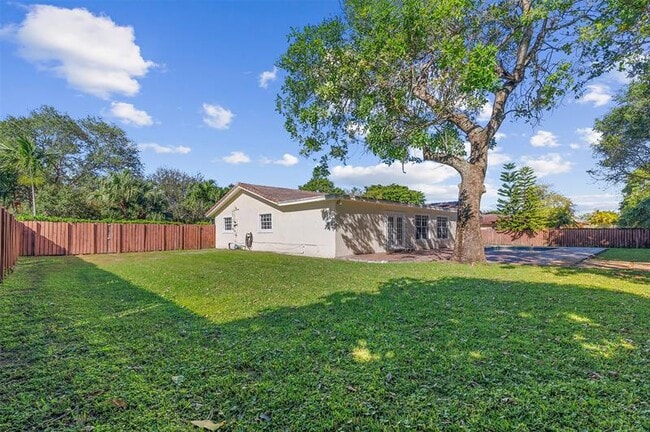 Building Photo - 2991 NW 106th Ave