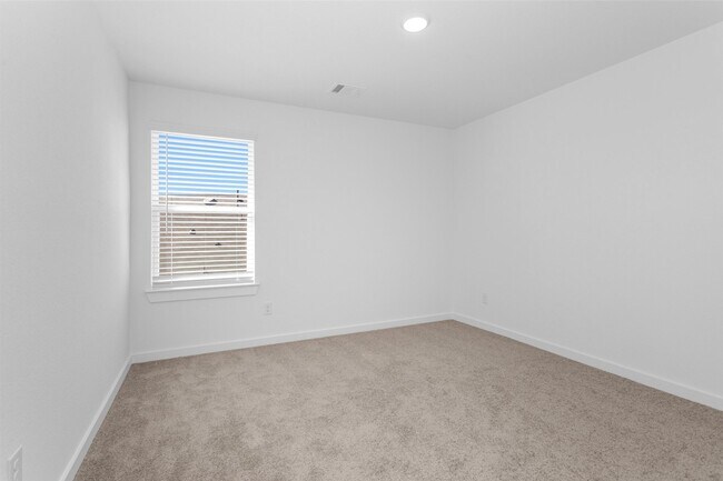 Building Photo - 2127 Heather Rdg Wy