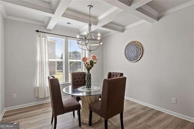 Building Photo - 213 Chiswick Lp