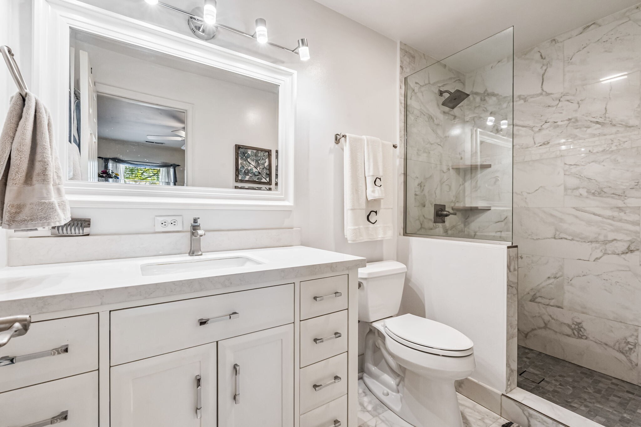 Master bath - 2971 Mumbarto Ave