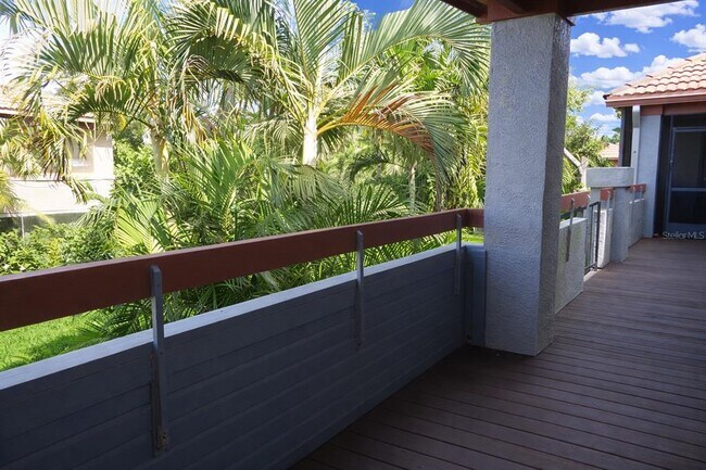 Building Photo - 10263 Gandy Blvd N