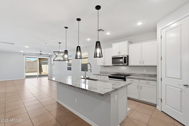 Building Photo - 4535 W Hunter Trl