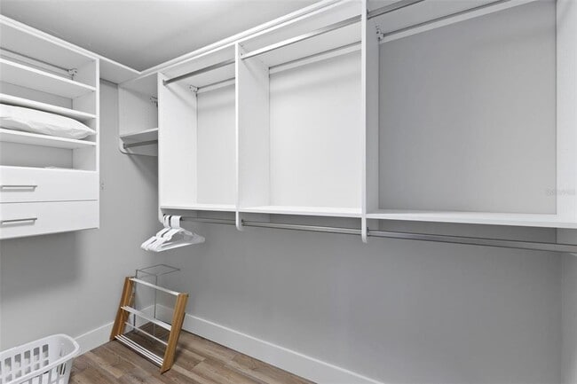 Building Photo - 3330 Gulf of Mexico Dr