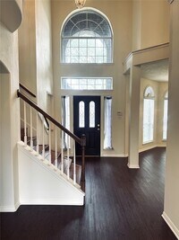 Building Photo - 3623 Pine Valley Dr