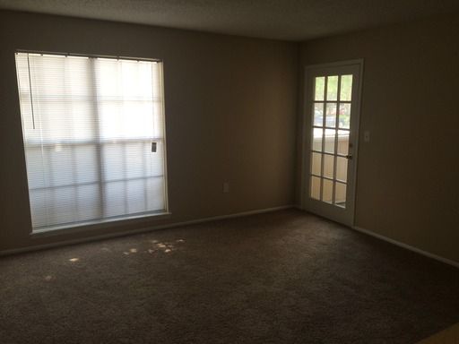 Building Photo - 3117 Grand Pavilion Dr